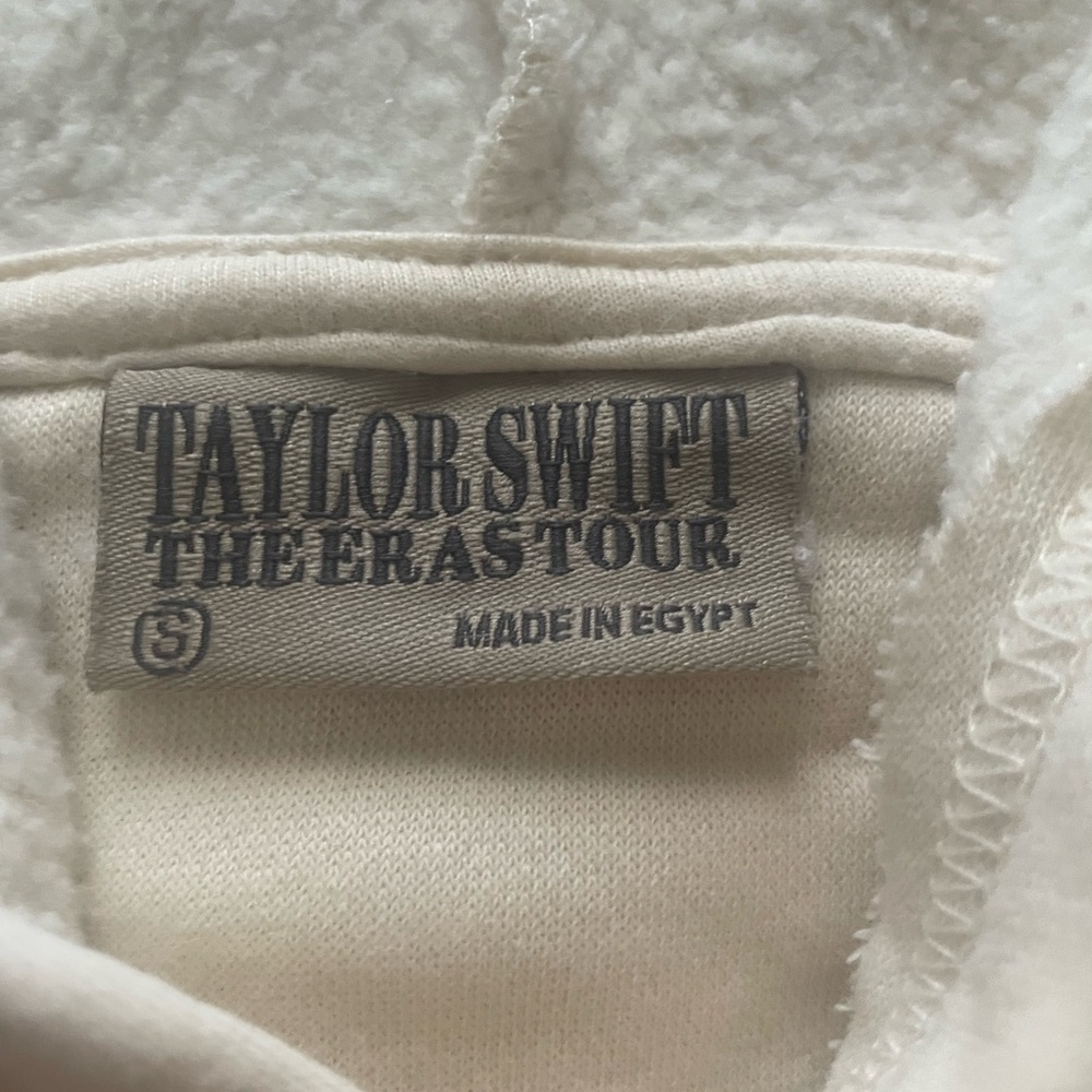 Taylor Swift Swifty Official The Eras Tour Ivory Beige Hoodie Small worn… - Picture 13 of 16